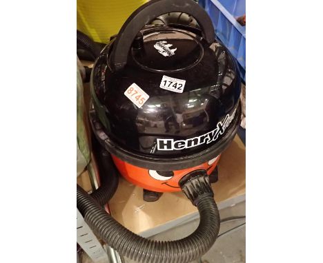 Henry numatic Xtra vacuum cleaner. All electrical items in this lot have been PAT tested for safety and have passed. This doe