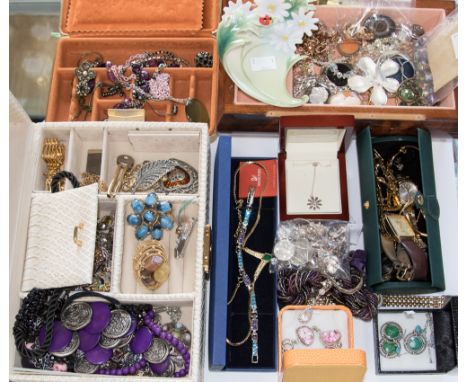 A collection of assorted costume jewellery, including 9 ct. gold and yellow metal earrings, gross weight approx. 7 grm, silve