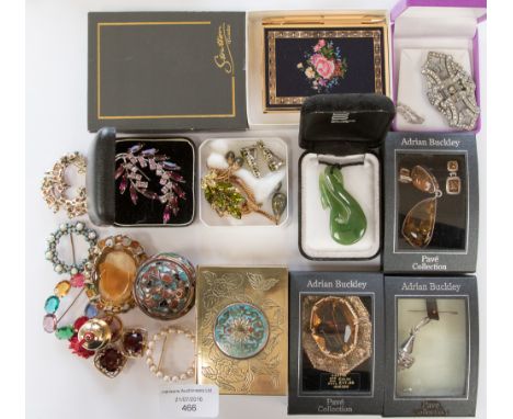 A good bag of costume jewellery, some boxed, with two boxed Stratton note books, with two cloisonne trinket boxes