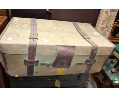 An early 20th Century canvas trunk