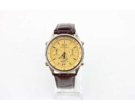 Gents Seiko Chronograph 7A28-7020 gold tone wristwatch quarts All chronograph functions / resets work  Face - 3.8cm x 3.5cm  