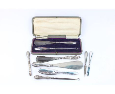 Vintage Ladies Hallmarked .925 sterling silver handled vanity  Inc button hooks, shoe horns, other tools &amp; boxed Etc In v