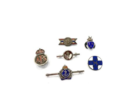 Assorted Vintage Hallmarked / Stamped .925 silver badges inc enamel, Royal Navy Eec  Items are in vintage condition  Signs of