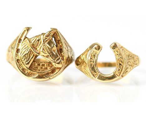 A group of 9ct yellow gold horse-related jewellery, comprising a horse pendant on a 9ct gold chain, a horseshoe ring, size S/