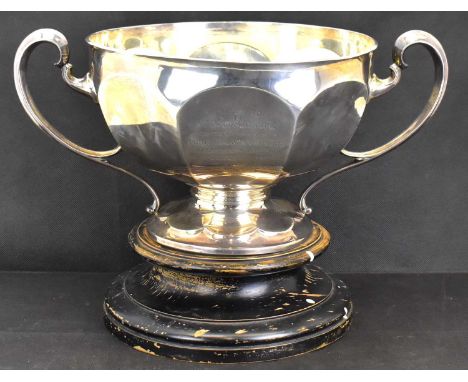 SIBRAY HALL &amp; CO LTD (Charles Clement Pilling); a large George V hallmarked silver trophy cup, 'Presented to Mr &amp; Mrs