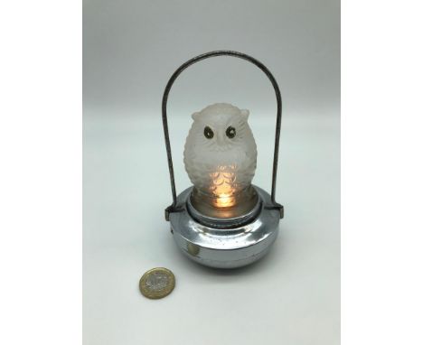 Vintage 1930's Pifco child's owl night light, Battery operated, In a working condition. 