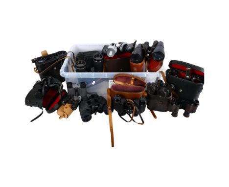 A selection of Vintage binoculars, including Prinzlux Extralite 10x50, Yashica 10x50 field binoculars, Minolta 8x40 binocular