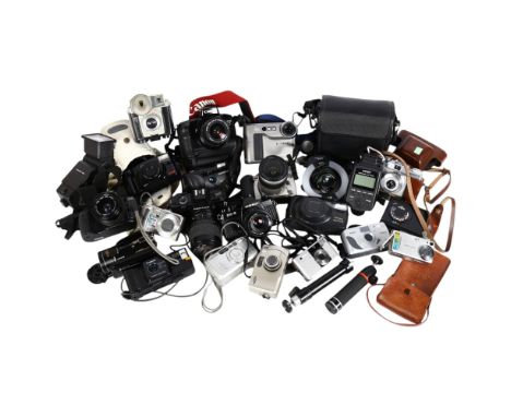 A selection of Vintage cameras and other accessories, including a Minolta Dynax 500SI, a Canon EOS5, a Yashica FX-3, a Samsun