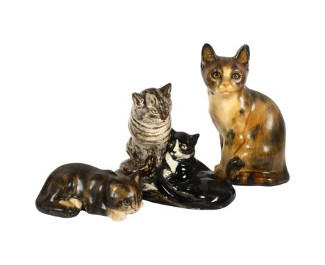 2 Winstanley cats, tallest 27cm, and a pottery group of 2 cats