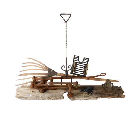 2 boot jacks, a wrought-iron fork, L89cm, a wooden hay fork, and an iron pump