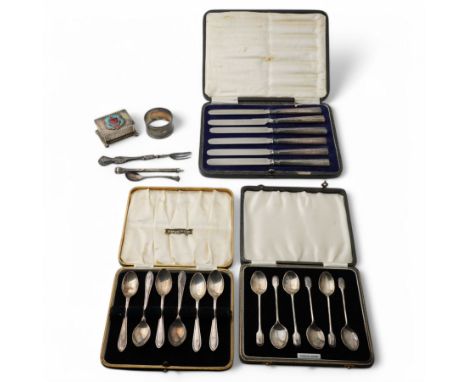 Cased set of six silver coffee spoons Sheffield 1937 Maker Viners Ltd, another set with flattened terminals Birmingham 1939, 