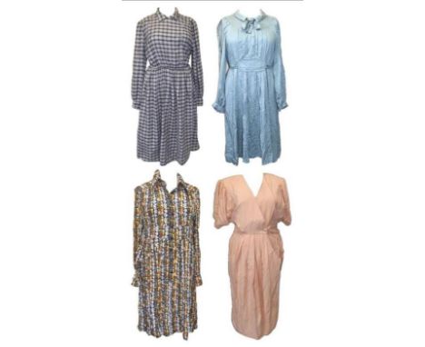 4 Ladies Vintage Wallis Dresses, size 14 (4) 