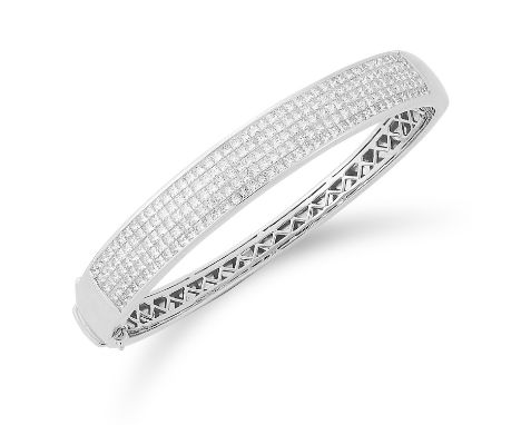 8.00 CARAT DIAMOND BANGLE set with princess cut diamonds totalling approximately 8.00 carats, 6cm inner diameter, 31.4g.