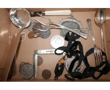 A cased set of dessert cutlery, comprising a silver spoon and fork, Angora Silver Plate Co Ltd, Birmingham 1954, and stainles