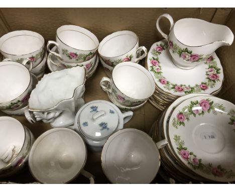 Two boxes of assorted tea wares to include a large collection of Calclough "Ivy" pattern dinner wares, comprising twelve side