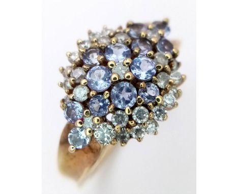 A 9K YELLOW GOLD DIAMOND & IOLITE CLUSTER RING 3.8G SIZE N 1/2SC 4036 