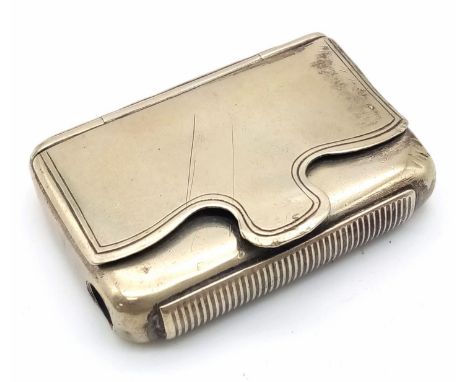 An antique Victorian sterling silver Snuff/Pill box. Full Edinburgh hallmarks. Total weight 33.3G. 6 X 4cm.