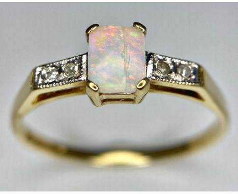 A 9K YELLOW GOLD VINTAGE DIAMOND & OPAL SET RING 1.4G SIZE OSC 4057 