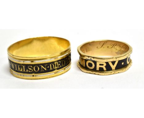 AN 18 CARAT GOLD MOURNING RING The central recessed band black enamel and gold lettering 'IN MEMORY OF', raised applied borde