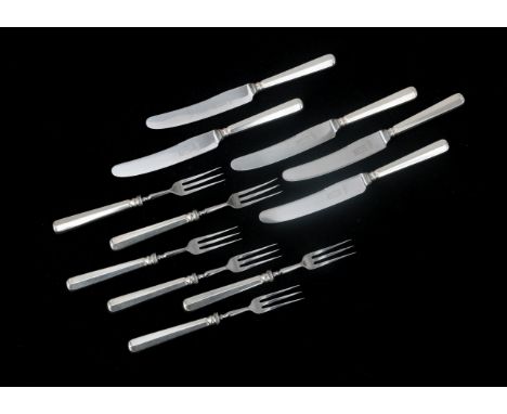  A five person silver cocktail place settings, model Haagslofje, maker's hallmark: van Kempen from Voorschoten, Dutch dagger 