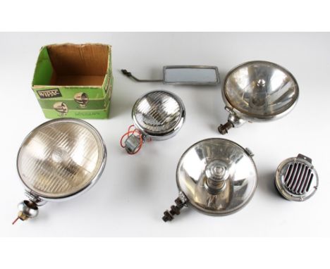 Lucas and Lumax Car Fog/Spot Lights x3 together with New Old Stock clear hooter horn, fog light in box 'Halfords' and a rear-