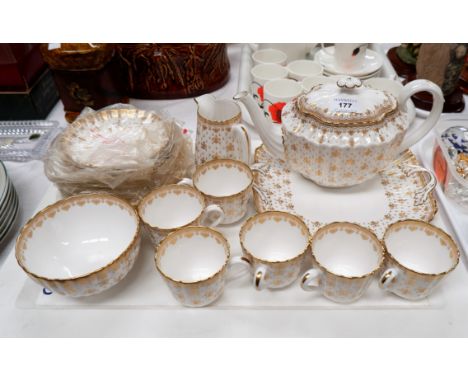 A Spode "Fleur de Lys Gold" part tea set, 22 pieces including teapot