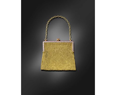 A French Diamond and Ruby Evening Purse, first quarter of 20th century, by Hartog, Paris, the yellow finely woven mesh link p