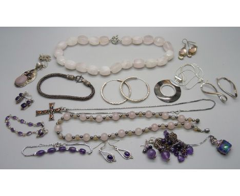 A collection of silver and white metal jewellery 