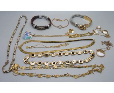 Designer costume jewellery to include Trifari, Monet, Napier, etc. 