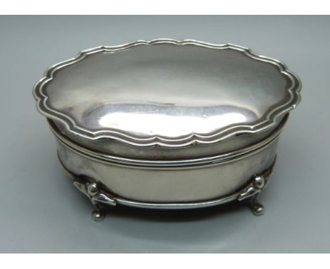 A silver jewellery box, 162.7g total weight 