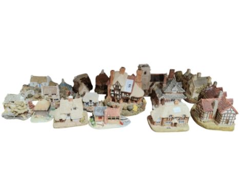 SHELF LOT OF LILLIPUT LANE COTTAGES 