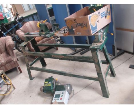 Record power CL4 woodworking lathe, CL1 36 lathe, mounted on Record power CL3 B bench 