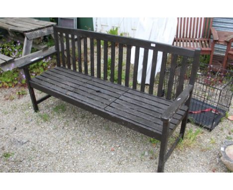 Wooden garden bench with elevating middle section, drinks table 17.5inch by 16.5inch 