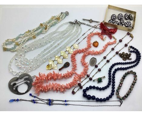 Twig Coral Necklace, bead and other necklaces, decorative plastic buttons, scarab beetle brooch, further vintage brooches, et