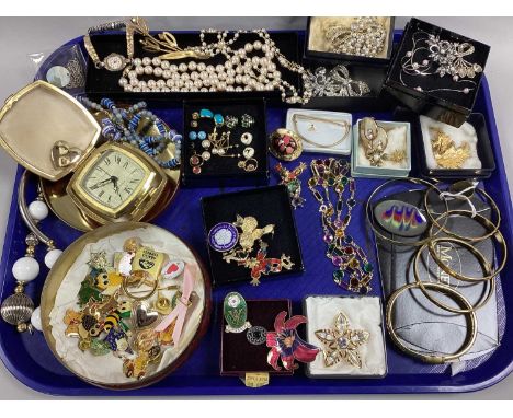 A Collection of Assorted Costume Jewellery, including brooches, Monet gilt metal and other bangles, imitation pearls, enamel 