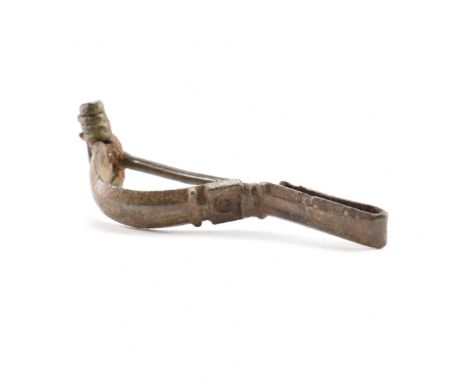 Antiquities - A 3rd / 4th Century roman fibula crossbow brooch having a straight pin and spring coin. Measures approx 6.0cm w