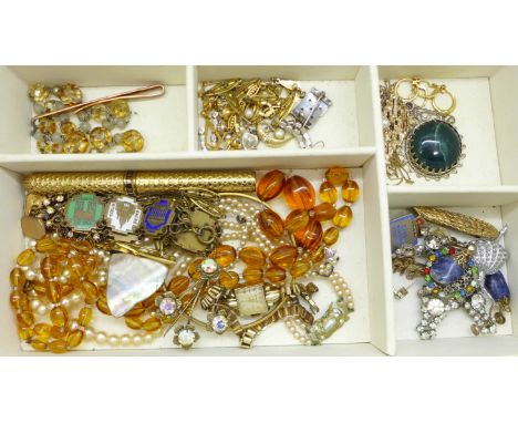 Vintage jewellery