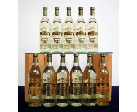 v 11 75- cl bts Golden Barr Triple Distilled Chocolate Flavoured Vodka 40%