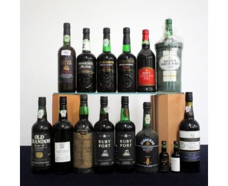 1 bt Porto Calem Fine Tawny NV 1 bt Cockburns Fine Ruby NV 2 bts Cockburns Special Reserve NV 1 bt Dows Christmas Port NV 1 b