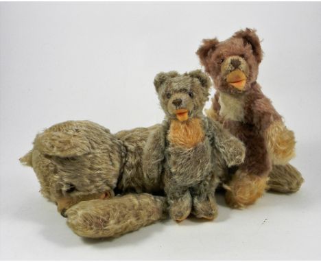 Three Steiff Zotty bears, circa 1960, small fully jointed Zotty with brown glass eyes, peach coloured chest, open felt lined 