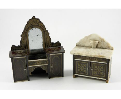 Waltershausen Dressing Table and Hallway stand with marble top, German circa 1885, Dressing table with gold decoration, shape