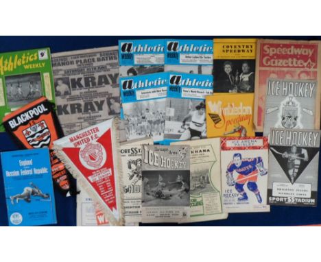 Football & other sports, a large quantity of items including many football magazines, mostly late 1950's/70's inc. Goal, Foot