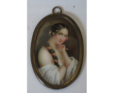 CONTINENTAL MINIATURE OVAL PORTRAIT ON CONVEX CERAMIC PANEL. 
