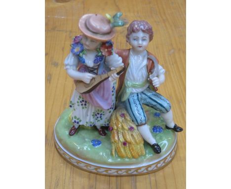 DRESDEN HANDPAINTED AND GILDED CERAMIC FIGURE GROUP DEPICTING A LADY AND GENT, APPROXIMATELY 13cm HIGH 