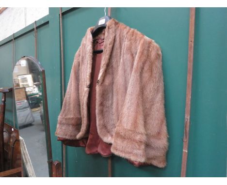 LADIES VINTAGE FUR JACKET