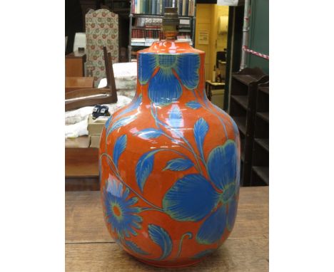 1970s ITALIAN GLAZED POTTERY TABLE LAMP WITH HANDPAINTED AND GLAZED FLOWERS, APPROXIMATELY 41cm HIGH 