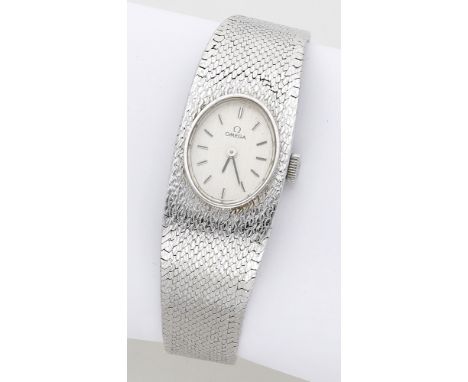 Omega. A lady’s white gold bracelet watch, circa 1972. Movement: cal. 485, manual winding, 17 jewels, no. 33287886. Dial: sil