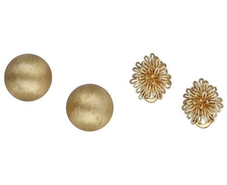 Two pairs of ear clips, comprising a pair of circular domed clips with brushed satin finish, the second of textured loop desi