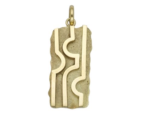 An abstract pendant, with matte ground finish and raised abstract decoration, the reverse stamped ‘750’, maker’s mark ‘CPW’, 