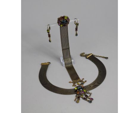 A Collection of American Jewellery, Sweet Romance - Vintage Style Finery 